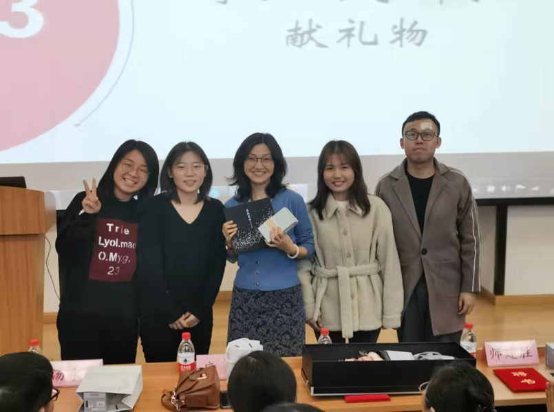 首都经济贸易大学外国语学院2019级硕士研究生师生见面会圆满举行