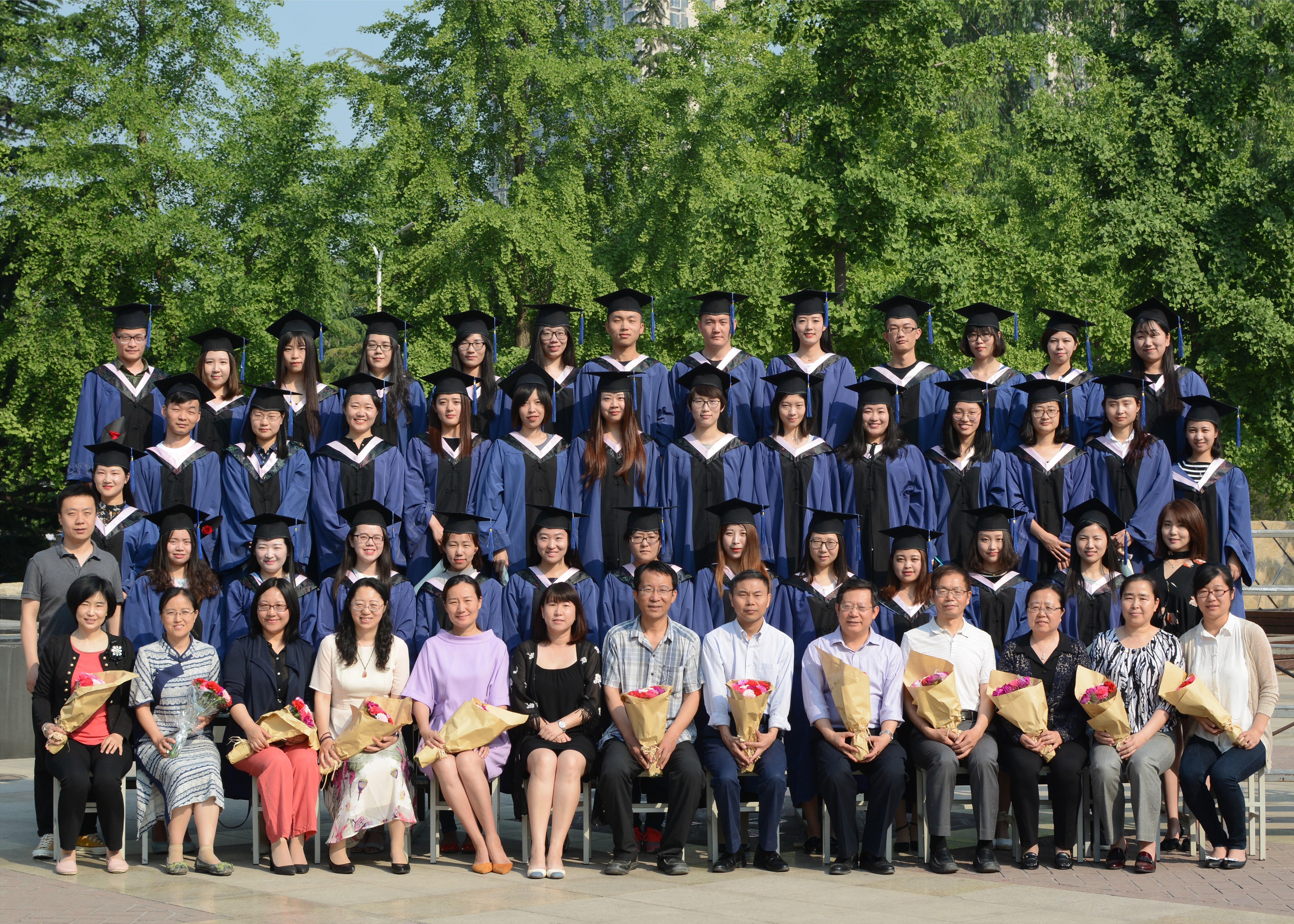2017届研究生.jpg